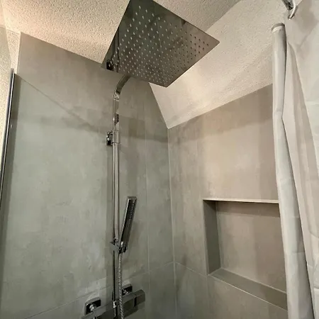 Giebelglueck - 3 Zimmer, Direkt An Der Uniklinik, 2 Schlafzimmer, 4 Gaeste, Wlan *