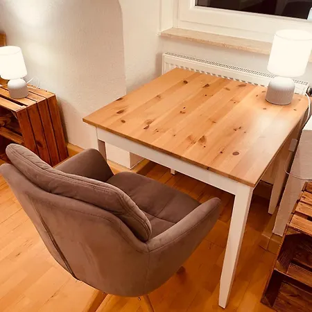 Giebelglueck - 3 Zimmer, Direkt An Der Uniklinik, 2 Schlafzimmer, 4 Gaeste, Wlan Βίρτσμπουργκ