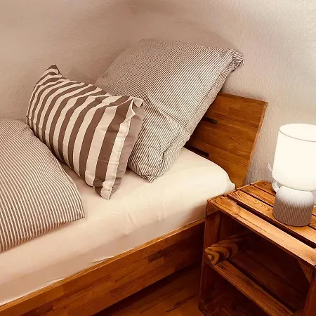 Giebelglueck - 3 Zimmer, Direkt An Der Uniklinik, 2 Schlafzimmer, 4 Gaeste, Wlan Διαμέρισμα