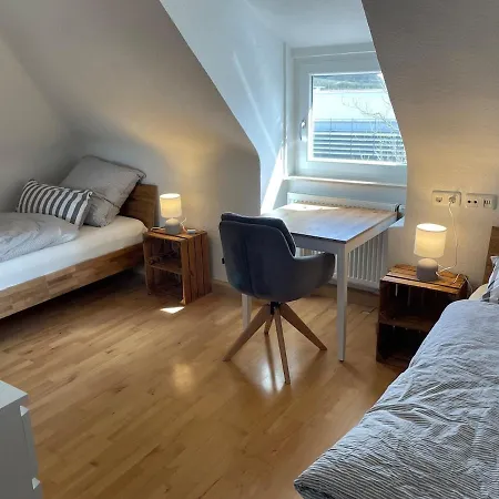 Giebelglueck - 3 Zimmer, Direkt An Der Uniklinik, 2 Schlafzimmer, 4 Gaeste, Wlan Διαμέρισμα