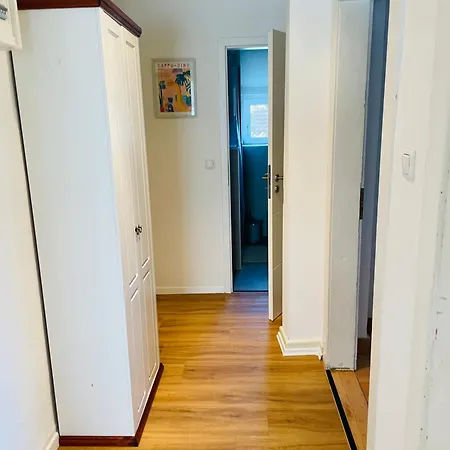 Giebelglueck - 3 Zimmer, Direkt An Der Uniklinik, 2 Schlafzimmer, 4 Gaeste, Wlan